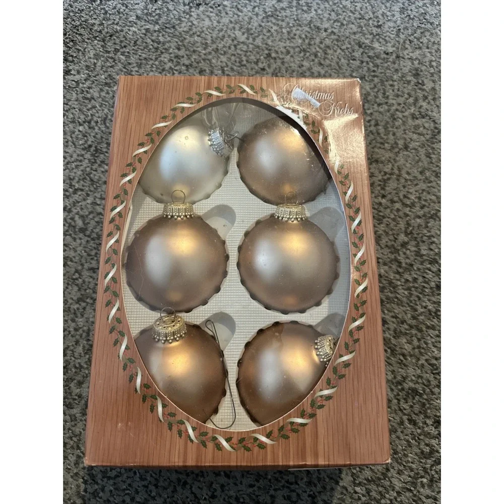Set Of 6 Christmas By Krebs Elegant Round Glass Ball Ornaments Chablis Gold 2.5